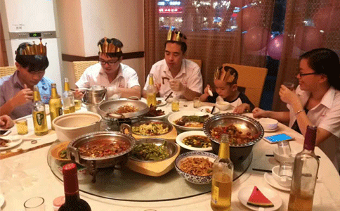 安博(中国)激光九月生日会